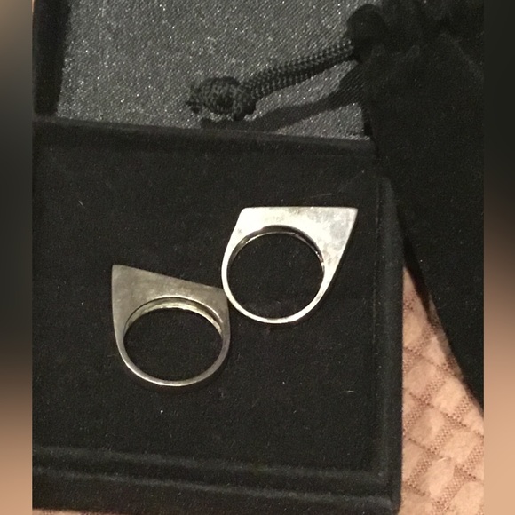 Sterling silver rings - Picture 1 of 3